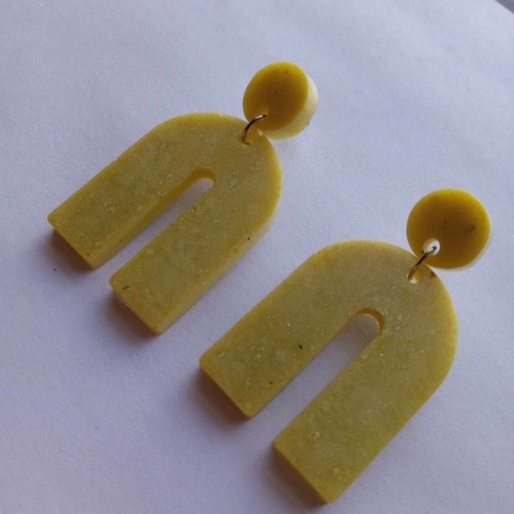 3/$45 Yellow resin earrings